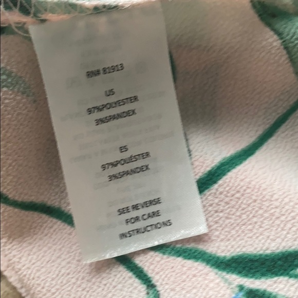 Cold Shoulder Top - Picture 4 of 4